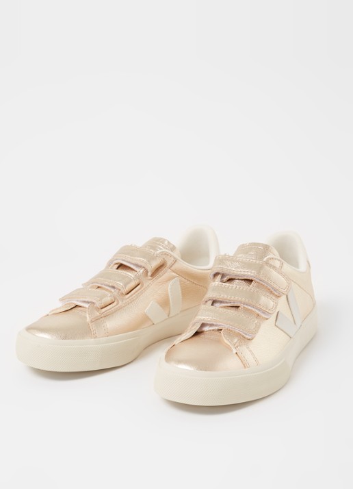 Veja Recife sneaker van leer met metallic finish - detail 3 goud