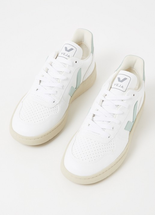Veja V-10 sneaker met suède details - detail 2 lindegroen