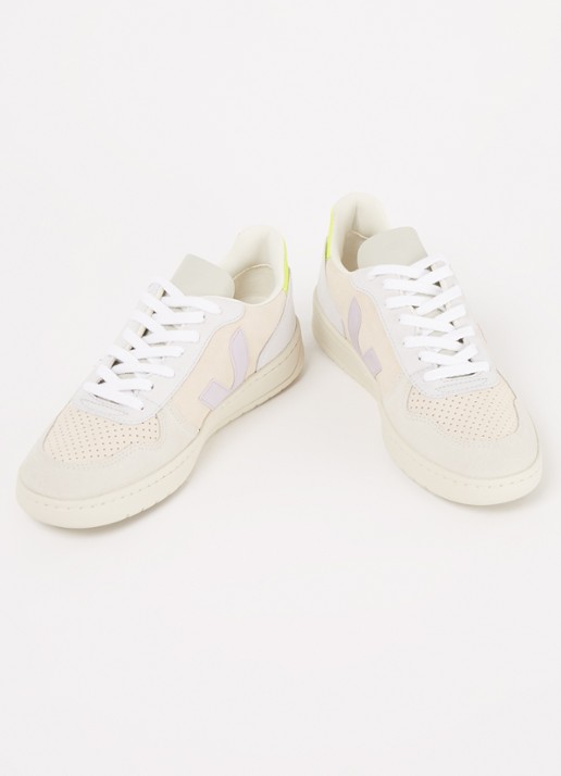Veja V-10 sneaker met suède details - detail 2 creme