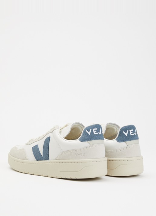 Veja V-90 sneaker van leer met logo - achterkant 4 indigo