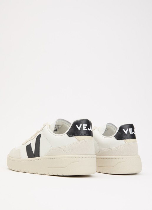Veja V-90 sneaker van leer met suède details - achterkant 4 wit