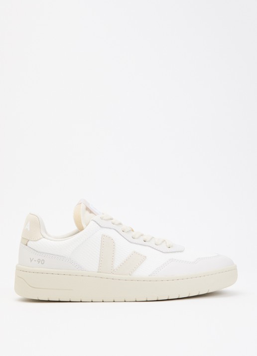 Veja V-90 sneaker van mesh met details van leer en suède