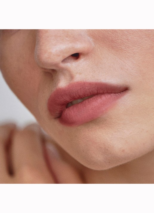 Victoria Beckham Bitten Lip Tint - detail 2 poupette