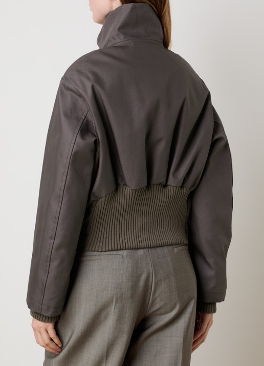 Victoria Beckham Bomberjack met steekzakken - achterkant 4 taupe