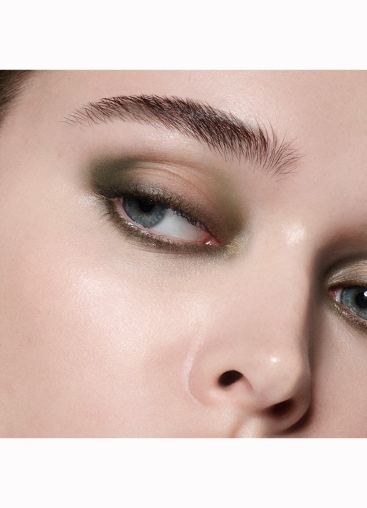 Victoria Beckham Eye Wardrobe - oogschaduwpalette navulling - detail 6 olive refill