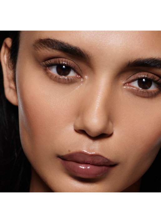 Victoria Beckham  Posh Gloss - High Shine Lip Gloss - detail 5 top down