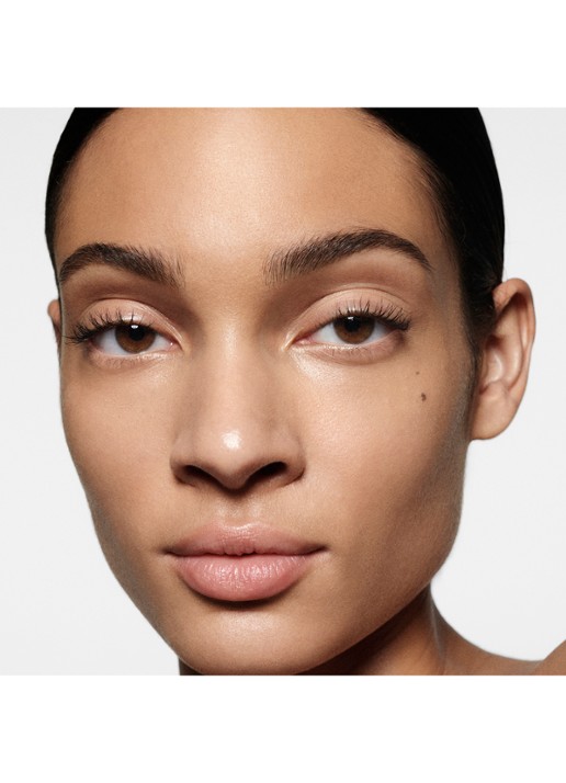 Victoria Beckham The Concealer Pen - detail 4 lm1