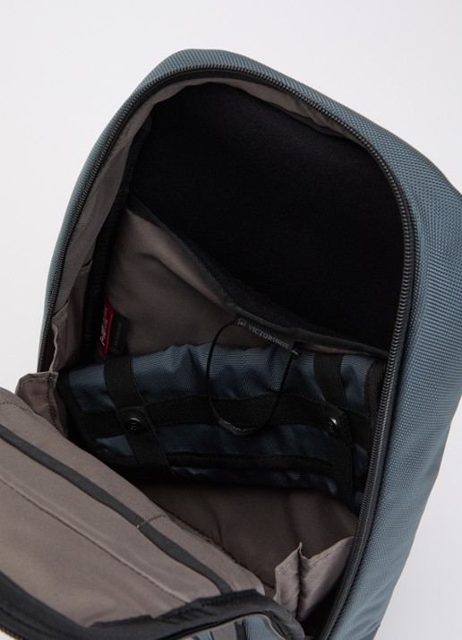 Victorinox Altmont Professional rugzak met logo - detail 2 donkergrijs