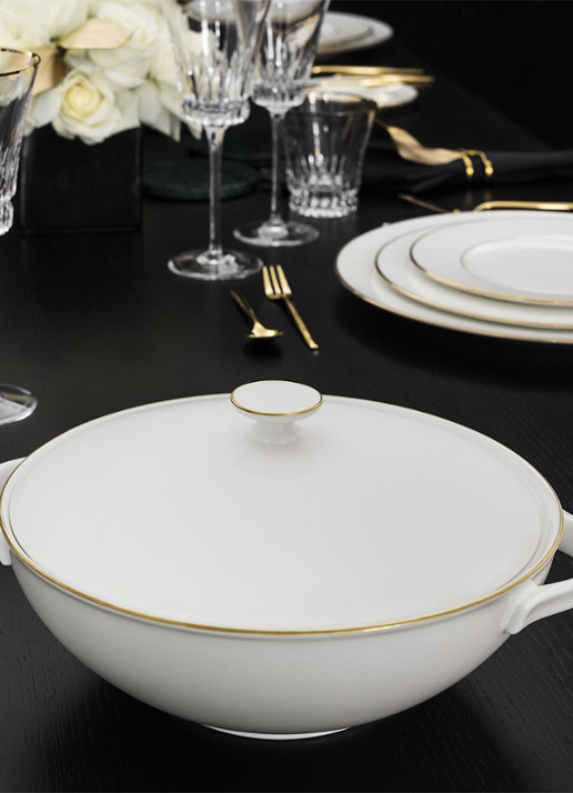 Villeroy & Boch Anmut Gold terrine met deksel 26 cm - voorkant 2 gebroken wit