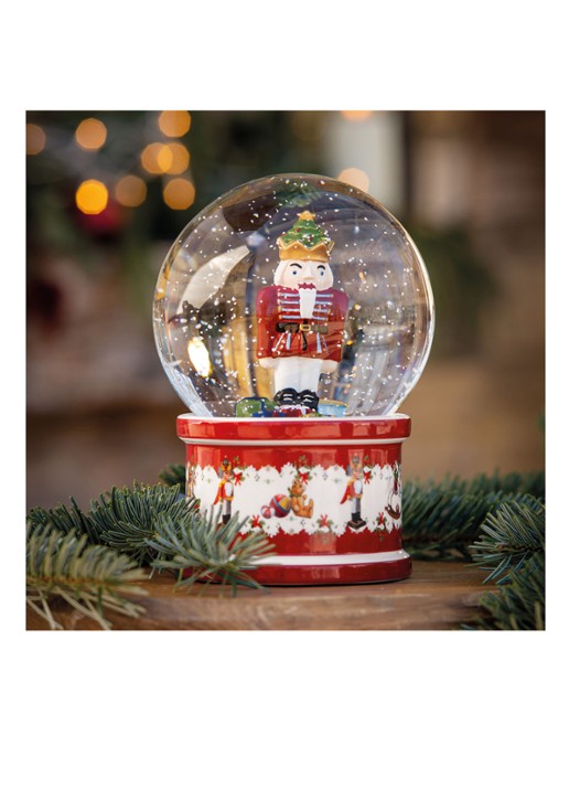 Villeroy & Boch Christmas Toys sneeuwbol 17 cm - detail 5 steenrood