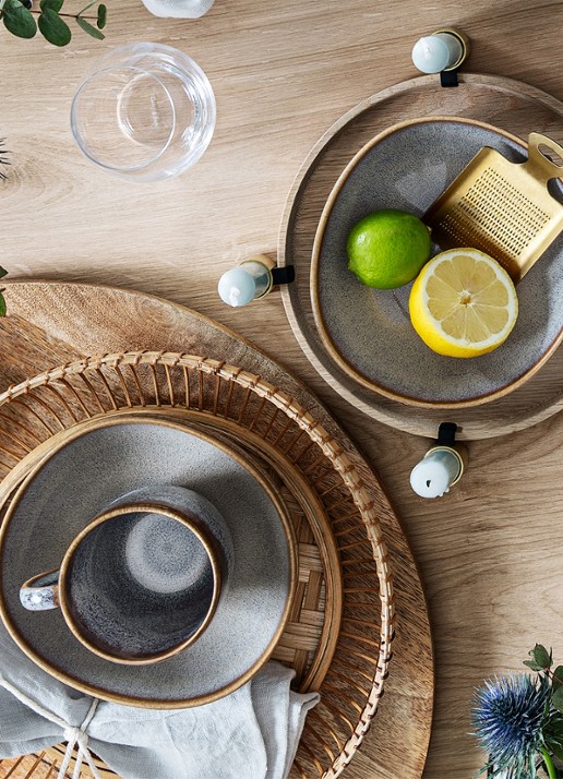 Villeroy & Boch Lave mok 40 cl - achterkant 2 blauwgrijs