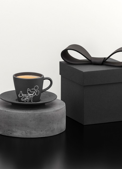Villeroy & Boch Manufacture Rock - Mickey Mouse espressokopje - achterkant zwart
