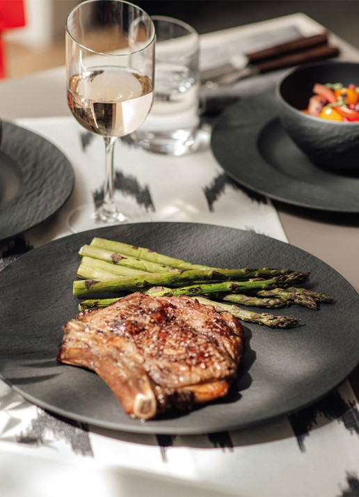Villeroy & Boch Manufacture Rock pizzabord 32 cm - detail 4 antraciet