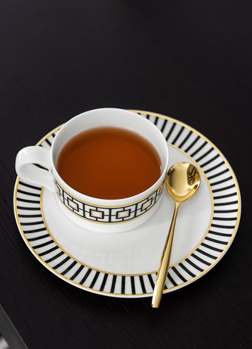 Villeroy & Boch MetroChic theekopje 23 cl - achterkant gebroken wit