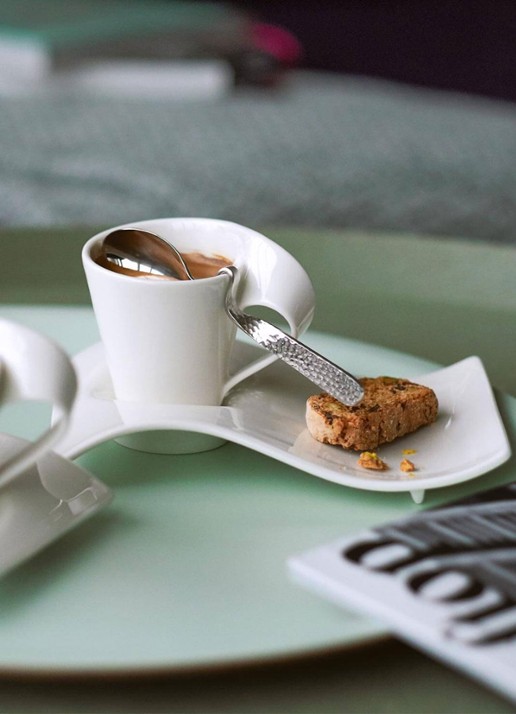 Villeroy & Boch NewWave Caffè mok 35 cl - voorkant gebroken wit