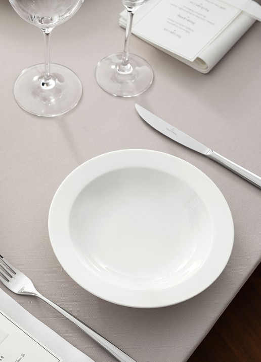 Villeroy & Boch Royal saladeschaal 20 cm - detail ivoor