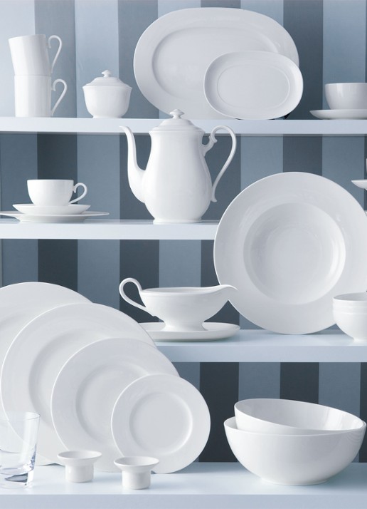 Villeroy & Boch Royal sauskom 450 ml - voorkant 2 gebroken wit