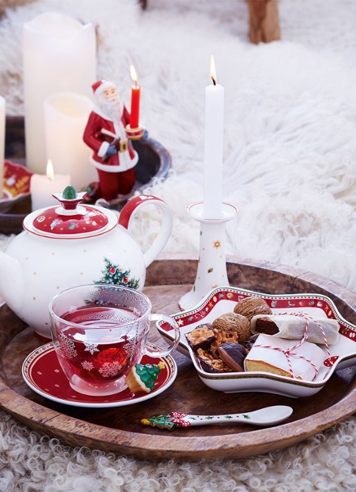 Villeroy & Boch Toy's Delight Kerst theepot 1,5 liter - detail 2 gebroken wit