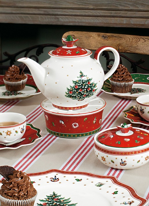 Villeroy & Boch Toy's Delight Kerst theepot 1,5 liter - voorkant 5 gebroken wit