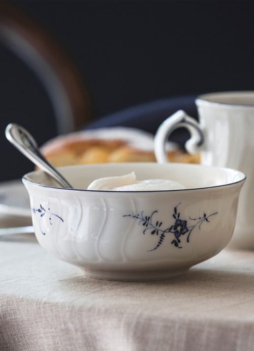 Villeroy & Boch Vieux Luxembourg kom 13 cm - voorkant 4 gebroken wit