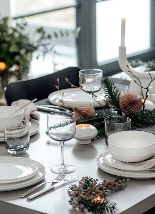 Villeroy & Boch Winter Glow U-vorm kaarshouder 20,5 cm - achterkant 4 gebroken wit