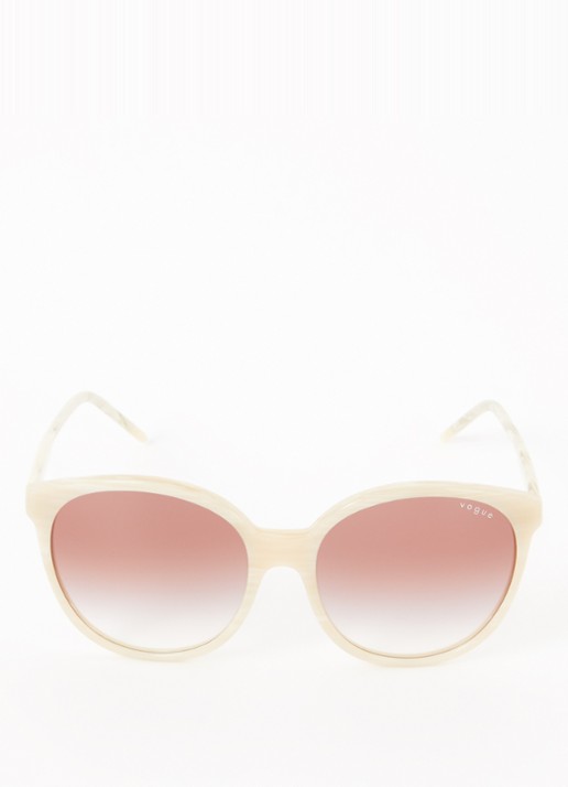 Vogue Retro zonnebril VO5509S  - detail 2 vanillegeel