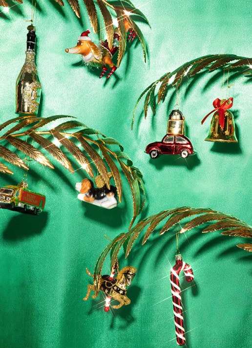 Vondels Teckel met Kerstmuts kersthanger 9,5 cm - voorkant 2 multicolor