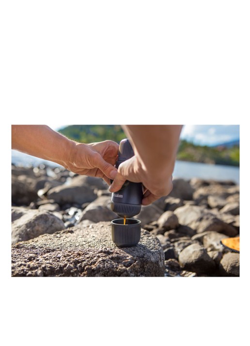 Wacaco Nanopresso draagbare espressomachine - detail 6 zwart