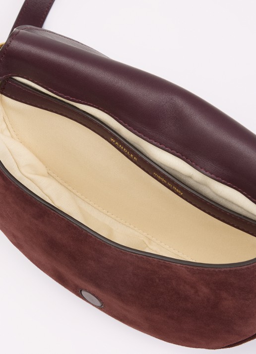 Wandler Kate crossbodytas van suède - detail 3 kastanjebruin