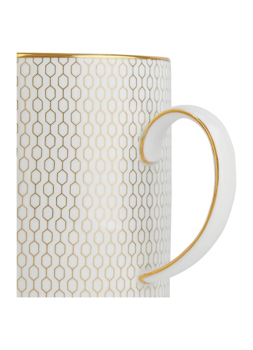 Wedgwood Gio Gold kopje 34 cl - detail gebroken wit