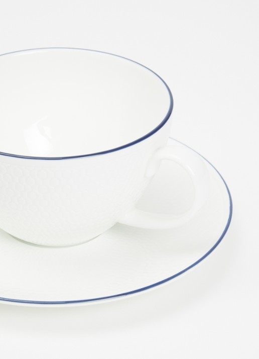 Wedgwood Gio kop en schotel 26 cl - voorkant 2 wit