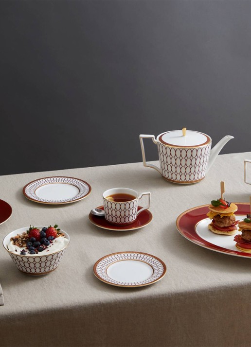 Wedgwood Renaissance Red theekopje en schotel 22 cl in giftbox - voorkant 5 rood