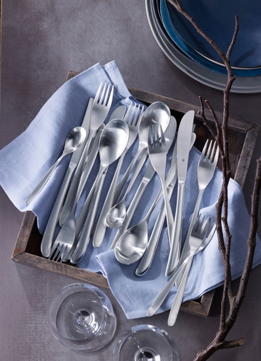WMF Silk Matt bestekset 30-delig - voorkant 2 zilver