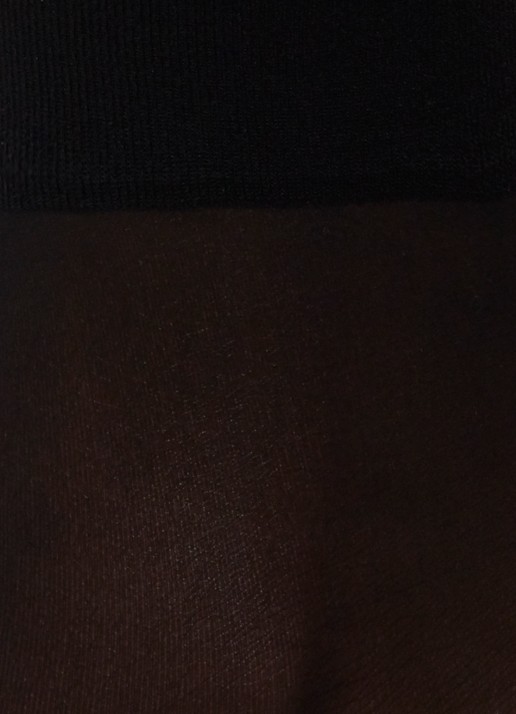 Wolford Individual pantysokken in 10 denier black - detail zwart