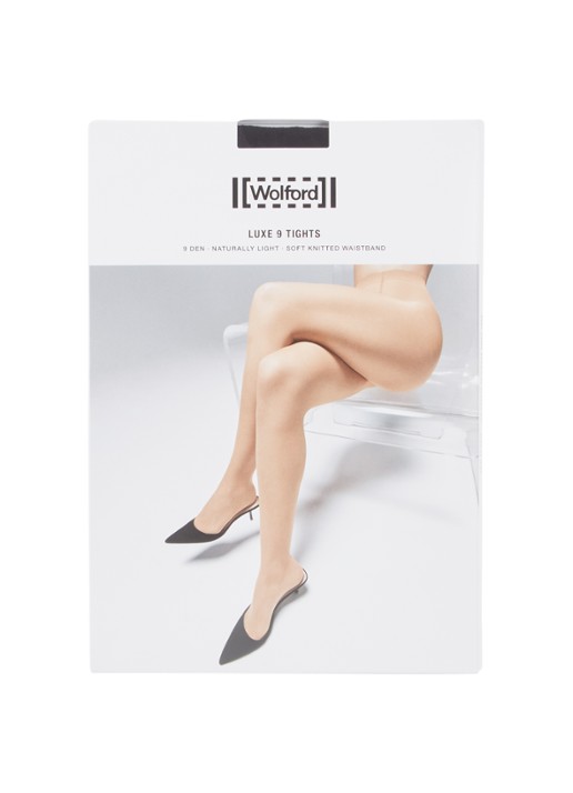 Wolford Luxe panty in 9 denier - voorkant 3 zwart