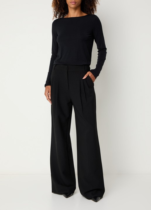Wolford Pure longsleeve met ronde hals - voorkant 3 zwart