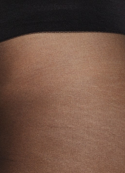 Wolford Pure Shimmer Concealer panty in 40 denier - detail zwart