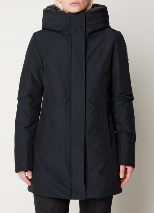 Woolrich Boulder gewatteerde jas met capuchon en steekzakken - detail donkerblauw
