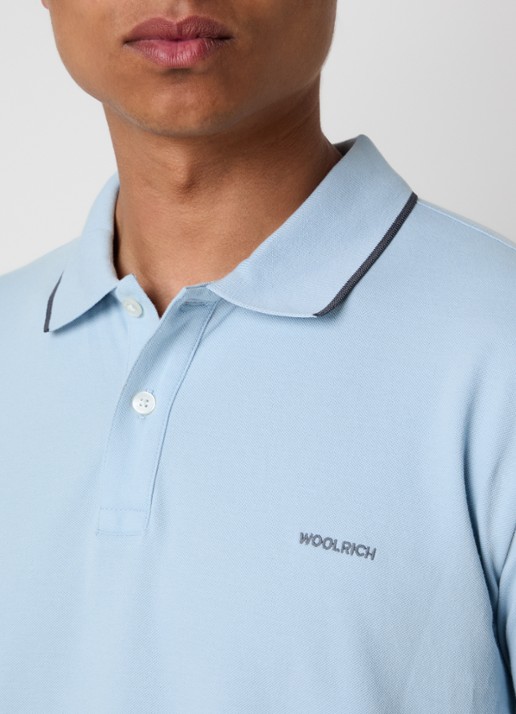 Woolrich Monterey regular fit polo met logoborduring - detail 4 lichtblauw