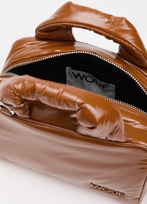 Wouf Sienna schoudertas met logo en afneembare schouderriem - detail 2 roestbruin
