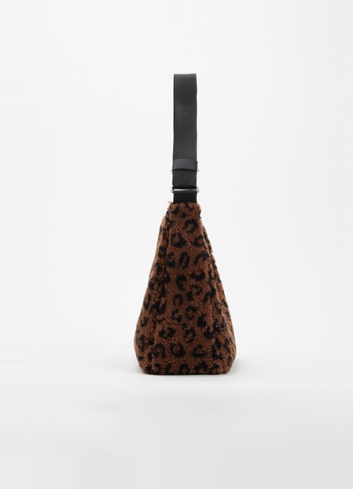 Wouf Simona Hobo schoudertas van teddy met panterprint - detail 2 bruin