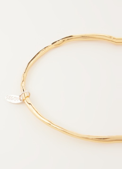 Wouters & Hendrix  shaped bangle verguld - detail goud