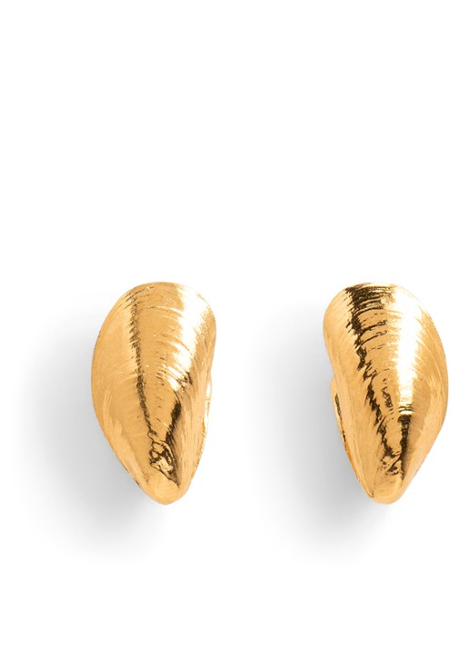Wouters & Hendrix Small mussel oorstekers verguld - voorkant goud