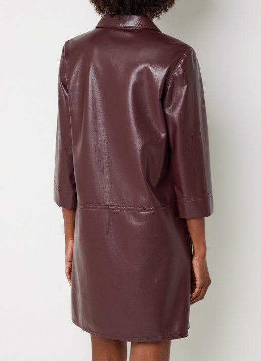 Xandres Kobien mini blousejurk van imitatieleer - achterkant aubergine