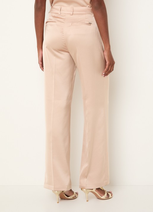 Xandres Puko mid waist straight fit pantalon van satijn - achterkant 4 goud