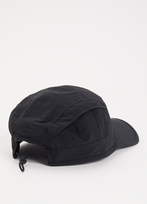 Y-3 Run pet met logo - detail zwart