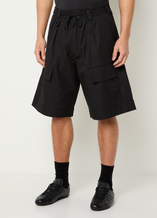 Y-3 Wide fit korte cargobroek met steekzakken