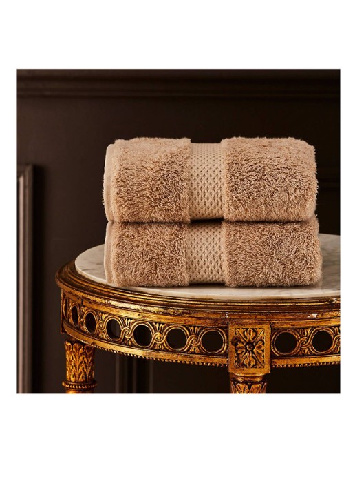 Yves Delorme Etoile badhanddoek - 700g/m2 - 70 x 140 cm - detail 2 beige