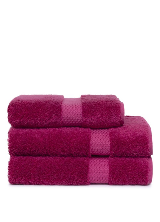 Yves Delorme Etoile gastendoek - 700 gr/m2 - 45 x 70 cm - detail 4 fuchsia