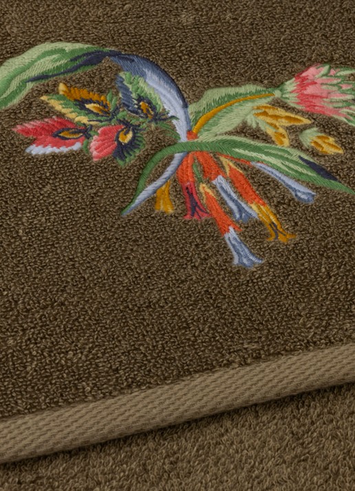 Yves Delorme Eze badhanddoek 70 x 140 cm - voorkant 2 mosgroen